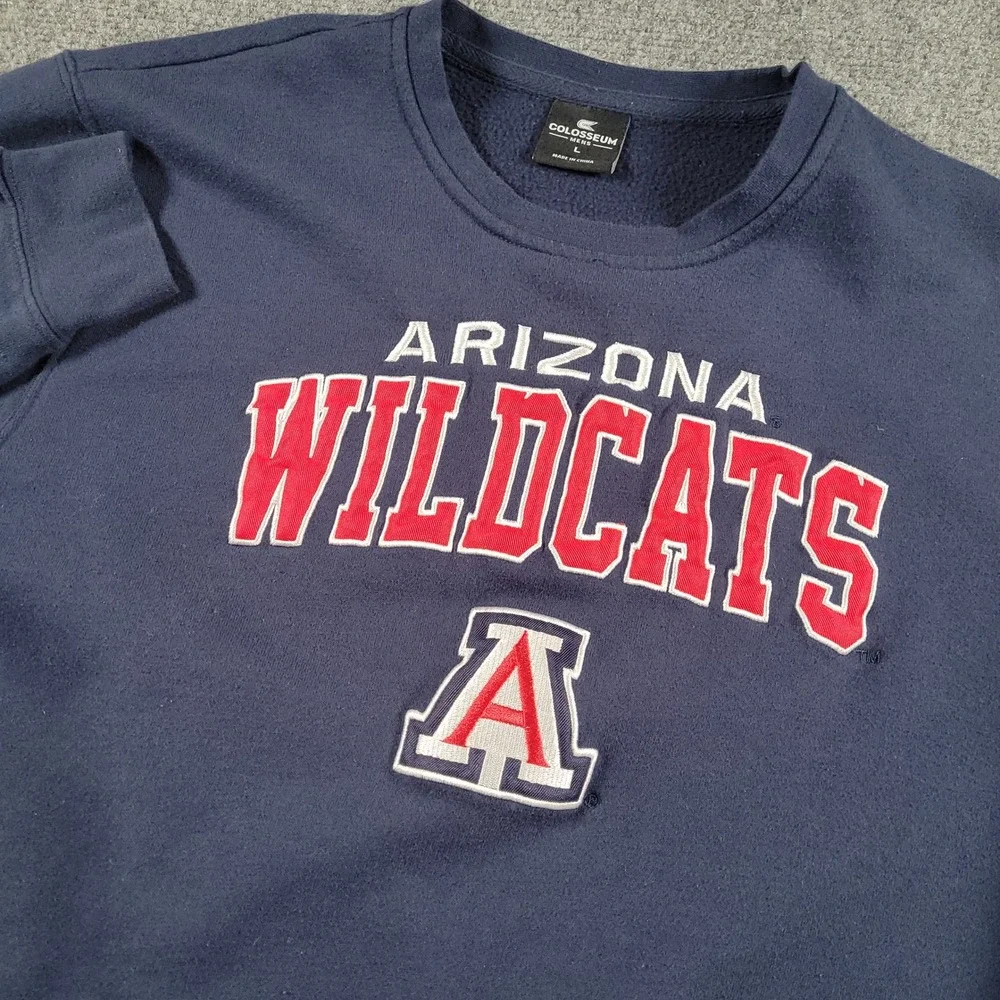 Arizona Wildcats Sweatshirt Mens Large Navy Blue Embroidered Pullover Colosseum